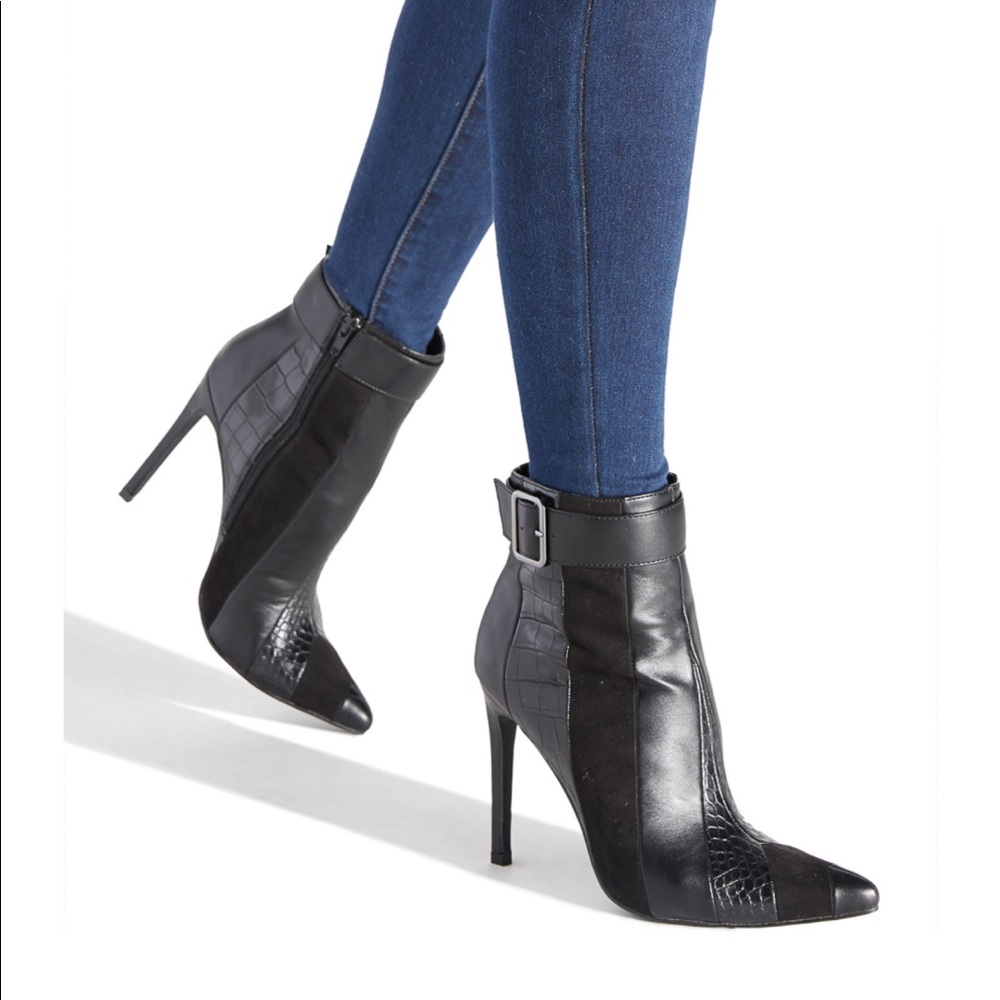 NIB!! Shoe Dazzle Tori Pointed Toe Bootie